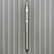 Load image into Gallery viewer, > Spoke Click Model C: Shiny Titanium / Reverse Taper Grip