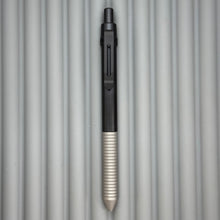 Load image into Gallery viewer, > Spoke Click Model C: Black Aluminum Barrel / Matte Titanium Grooved Grip