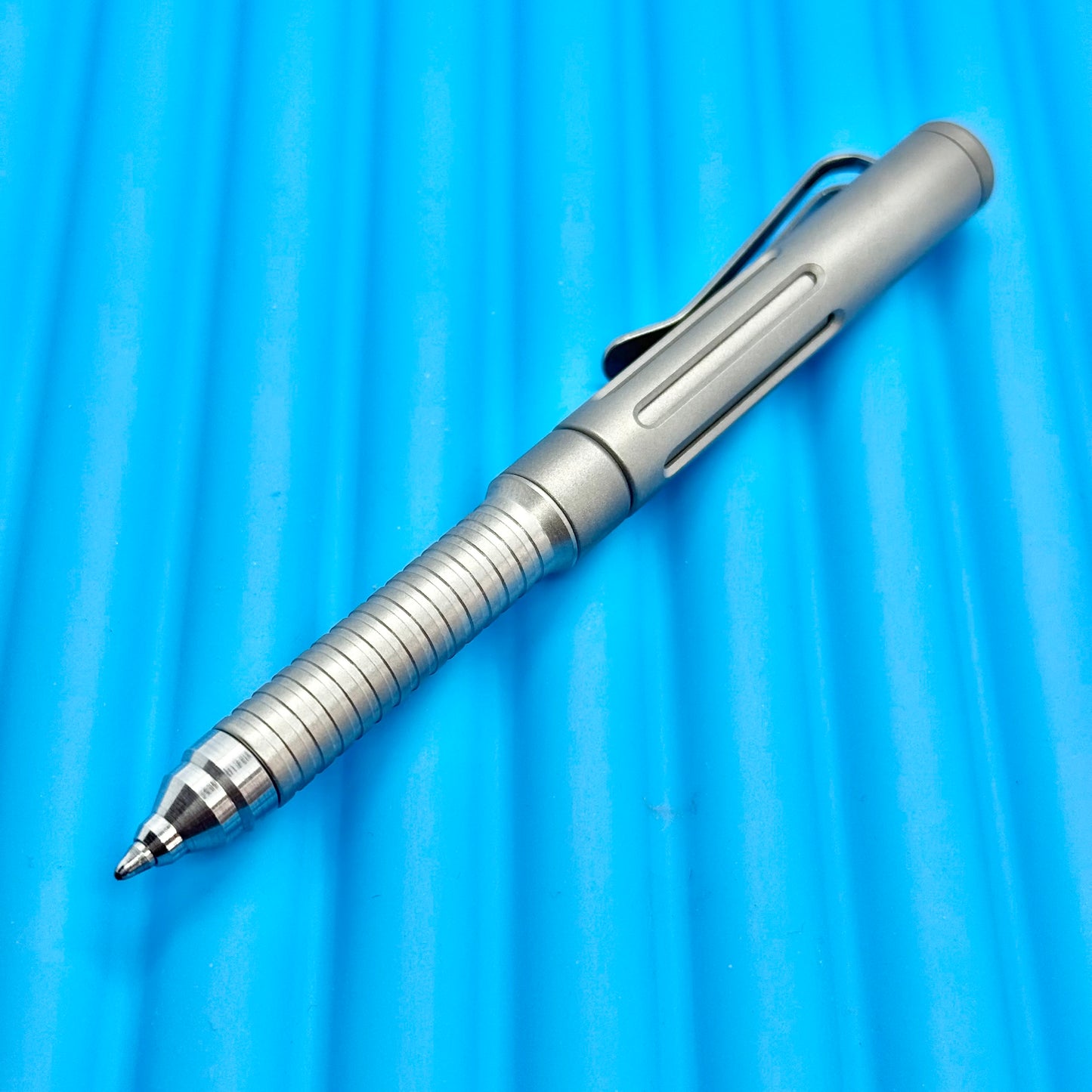 Roady / Slot Cap - Groove Grip - Sandblasted Titanium