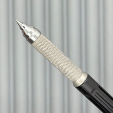 Load image into Gallery viewer, Spoke Pen 2 / Classic Black - Knurled Grip
