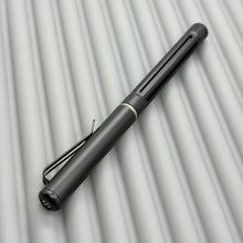 Load image into Gallery viewer, Spoke Pen 2 / Classic Black - Knurled Grip