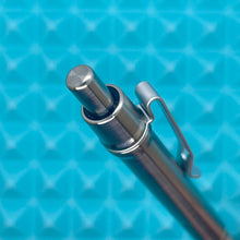 Load image into Gallery viewer, > Spoke Click Model CX: Shiny Titanium / Reverse Taper Grip