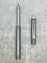 Load image into Gallery viewer, Spoke Pen 2 / Gunmetal Crush
