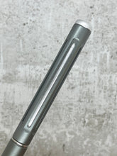 Load image into Gallery viewer, Spoke Pen 2 / Gunmetal Crush
