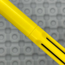 Load image into Gallery viewer, Icon Poly prototype / Yellow