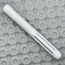 Load image into Gallery viewer, Icon Poly prototype / White