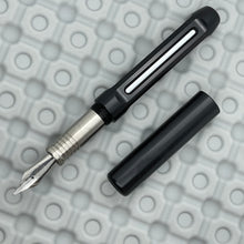 Load image into Gallery viewer, Icon Poly prototype / Black