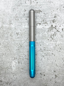 Axle / Titanium (select color)