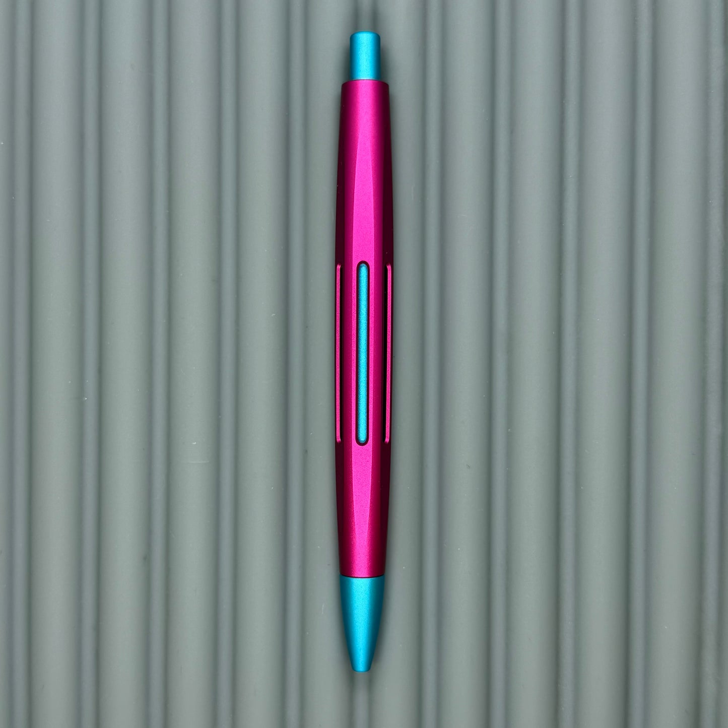 Clickstream / Pink & Cyan