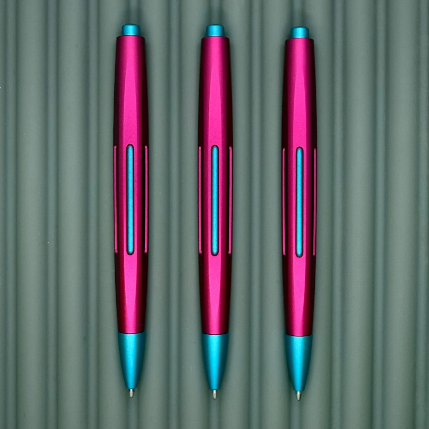 Clickstream / Pink & Cyan