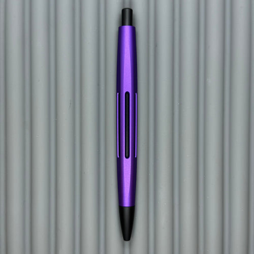 Clickstream / Purple & Black