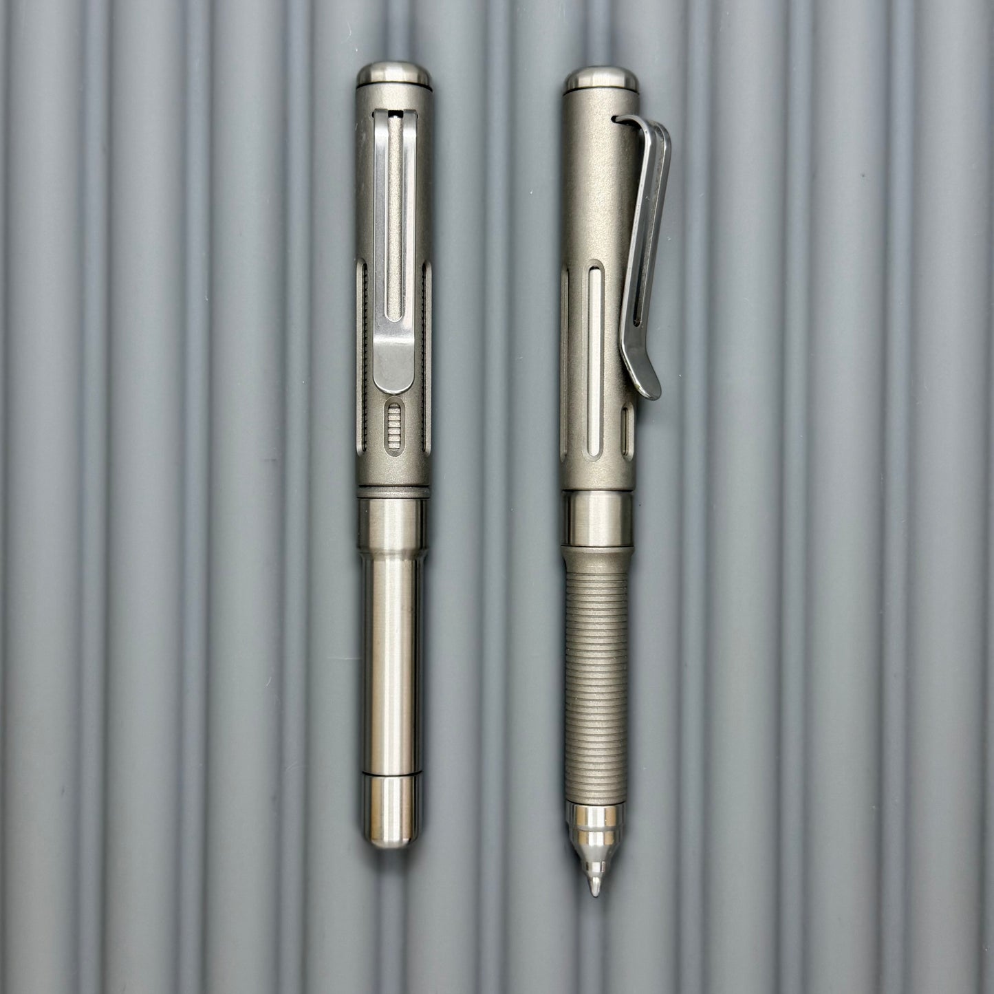 Roady  / Shiny & Matte Titanium with Slot Cap and Groove Grip