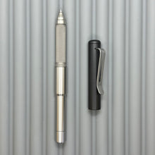 Load image into Gallery viewer, Roady  XL / Titanium - Knurled Grip, Black Aluminum Cap