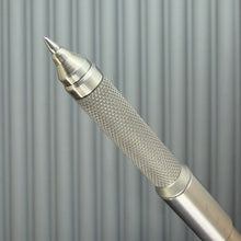 Load image into Gallery viewer, Roady  XL / Titanium - Knurled Grip, Black Aluminum Cap