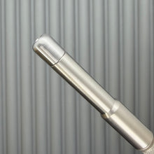 Load image into Gallery viewer, Roady  XL / Titanium - Knurled Grip, Black Aluminum Cap