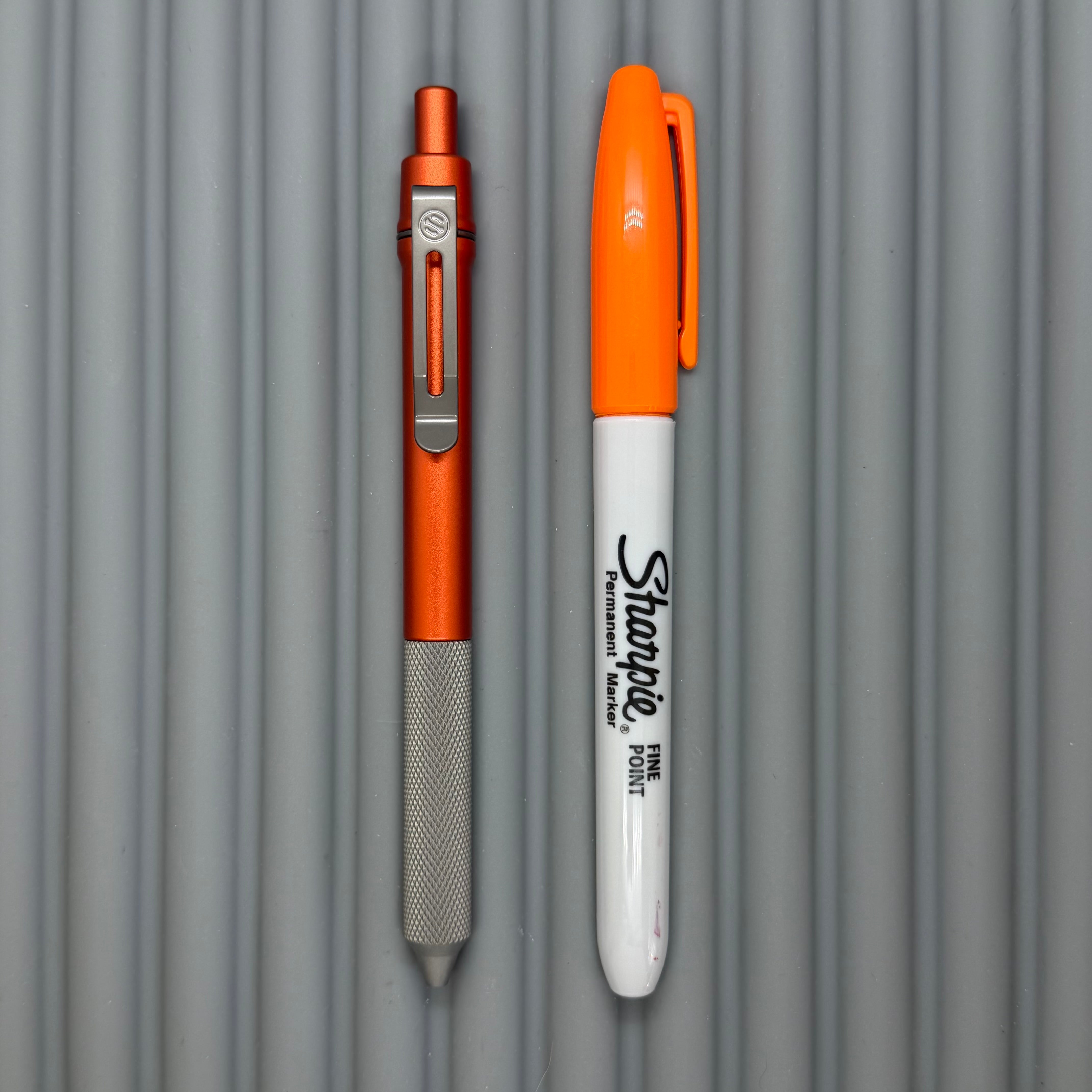 spoke ボールペン Spoke Click Model C: Orange Lava Aluminum / Matte Titanium Peak