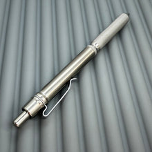 Load image into Gallery viewer, &gt; Spoke Click Model CX: Shiny Titanium / Knurled Grip