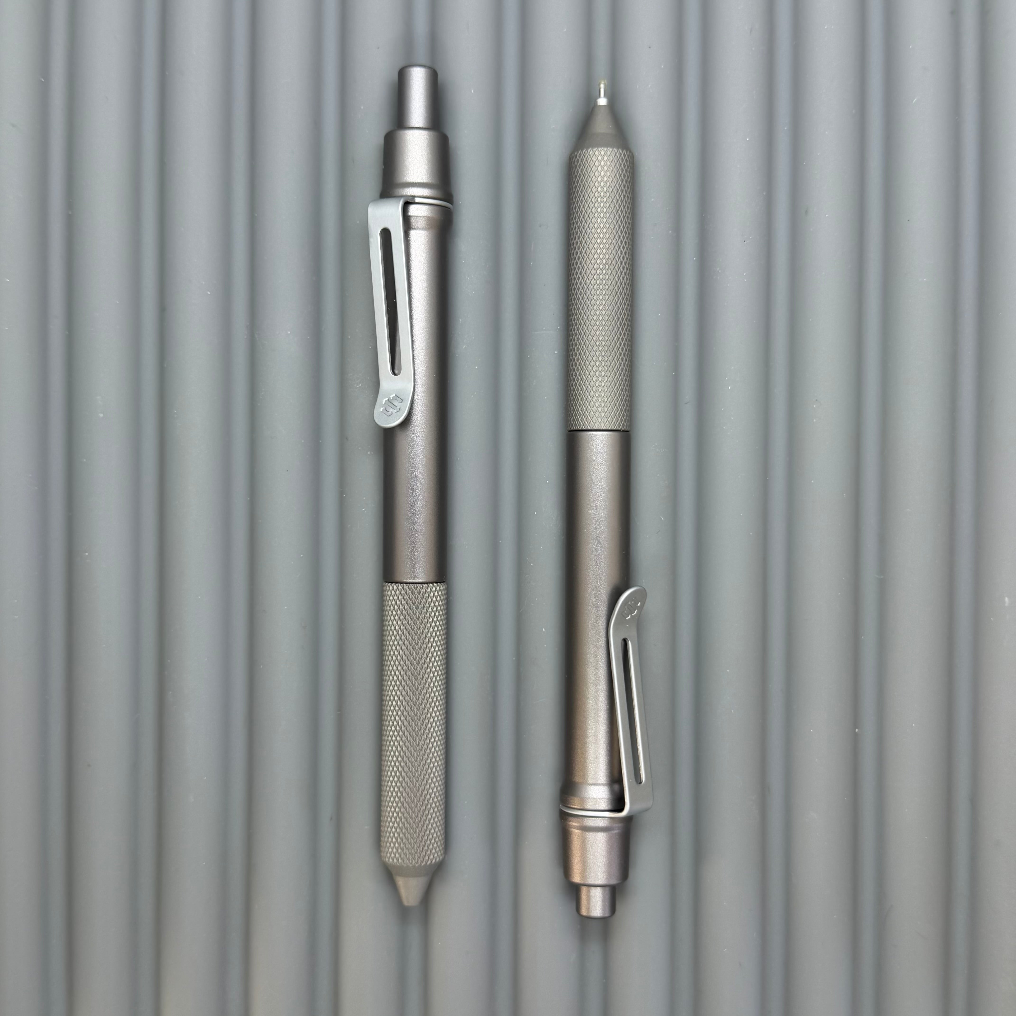 Spoke チタン　ボールペン Spoke Click Model C: Gunmetal Ano Aluminum / Matte Titanium Flat