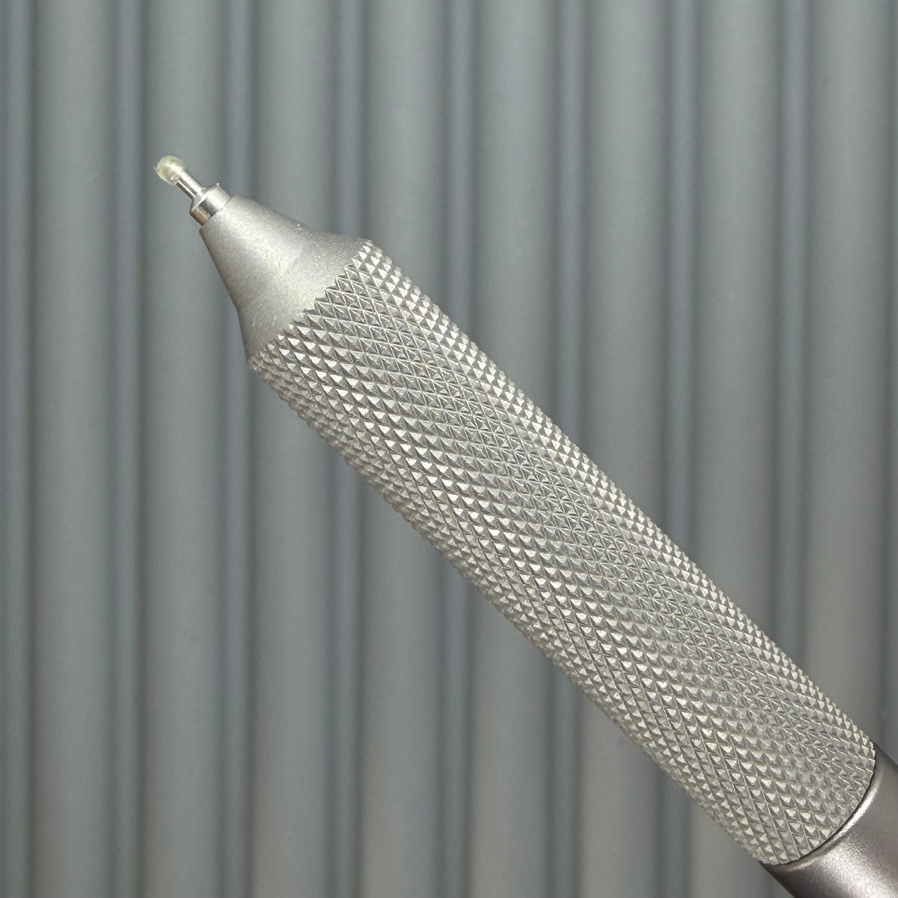 Spoke Click Model C: Gunmetal Ano Aluminum / Matte Titanium Flat