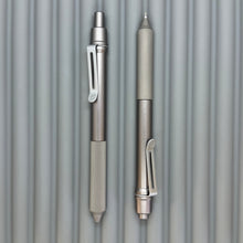 Load image into Gallery viewer, > Spoke Click Model C: Gunmetal Ano Aluminum /  Matte Titanium PEAK Knurled Grip