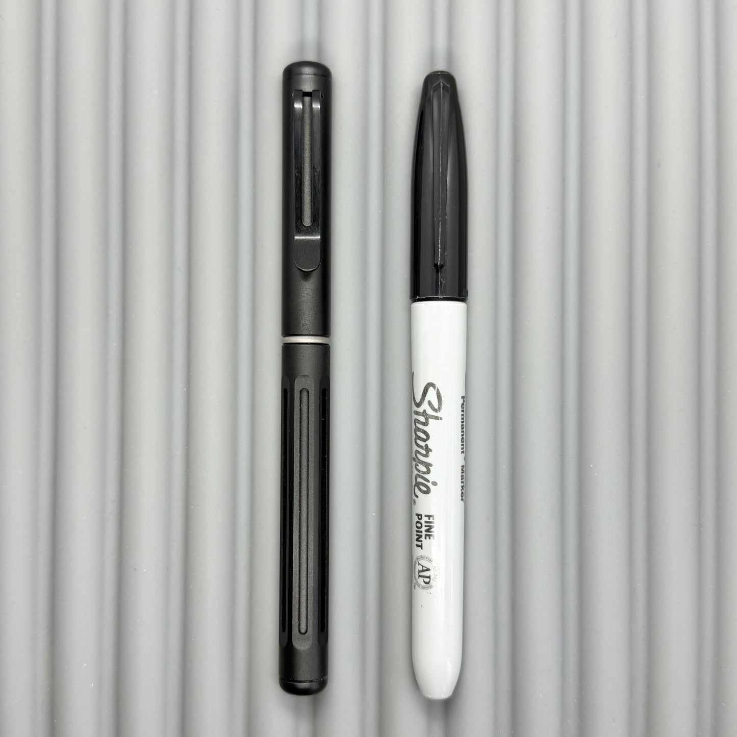 Spoke Pen 2 / Classic Black - Knurled Grip