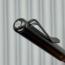 Load image into Gallery viewer, Roady / Black Aluminum with Knurled Grip