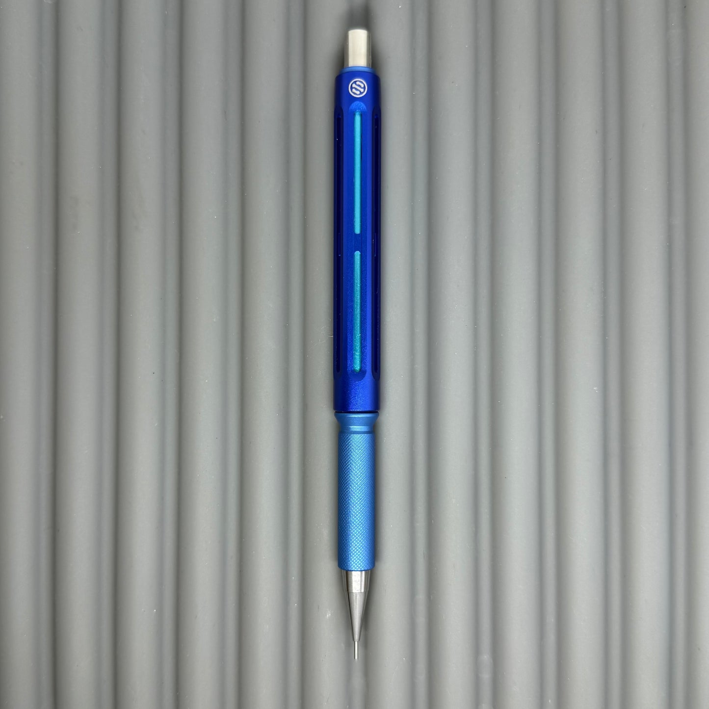 Model 6 / Triple Blue 0.5mm