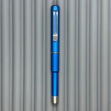 Load image into Gallery viewer, Roady XL / Blue Groove