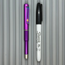 Load image into Gallery viewer, Roady XL / Purple - matte knurl Titanium grip &amp; Rainbow Clip