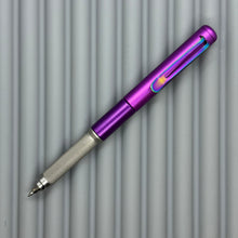Load image into Gallery viewer, Roady XL / Purple - matte knurl Titanium grip &amp; Rainbow Clip