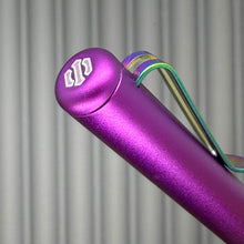 Load image into Gallery viewer, Roady XL / Purple - matte knurl Titanium grip &amp; Rainbow Clip