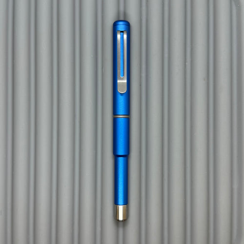 Roady XL / Blue Knurl