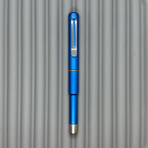 Roady XL / Blue Knurl