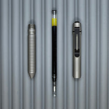 Load image into Gallery viewer, &gt; Spoke Click Model CX: Matte Titanium / Grooved Grip (black accents)