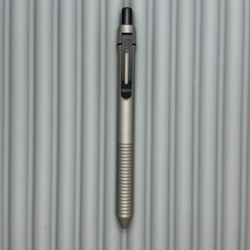 > Spoke Click Model C: Matte Titanium /  Grooved Grip (black accents)