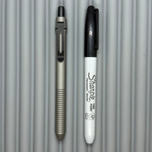 Load image into Gallery viewer, &gt; Spoke Click Model C: Matte Titanium /  Grooved Grip (black accents)