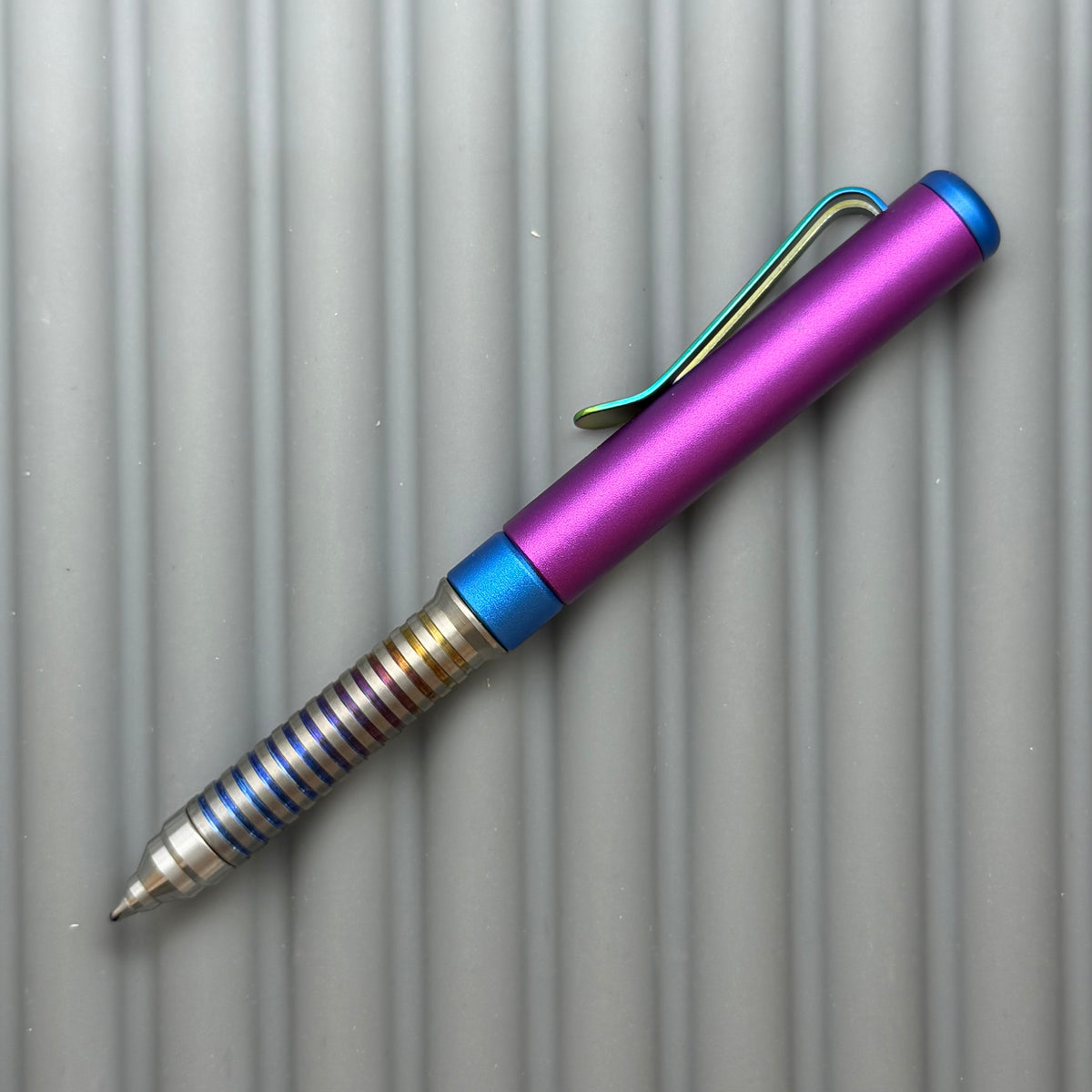Roady / Purple & Blue Aluminum - Ti Grooved Grip - Rainbow Clip