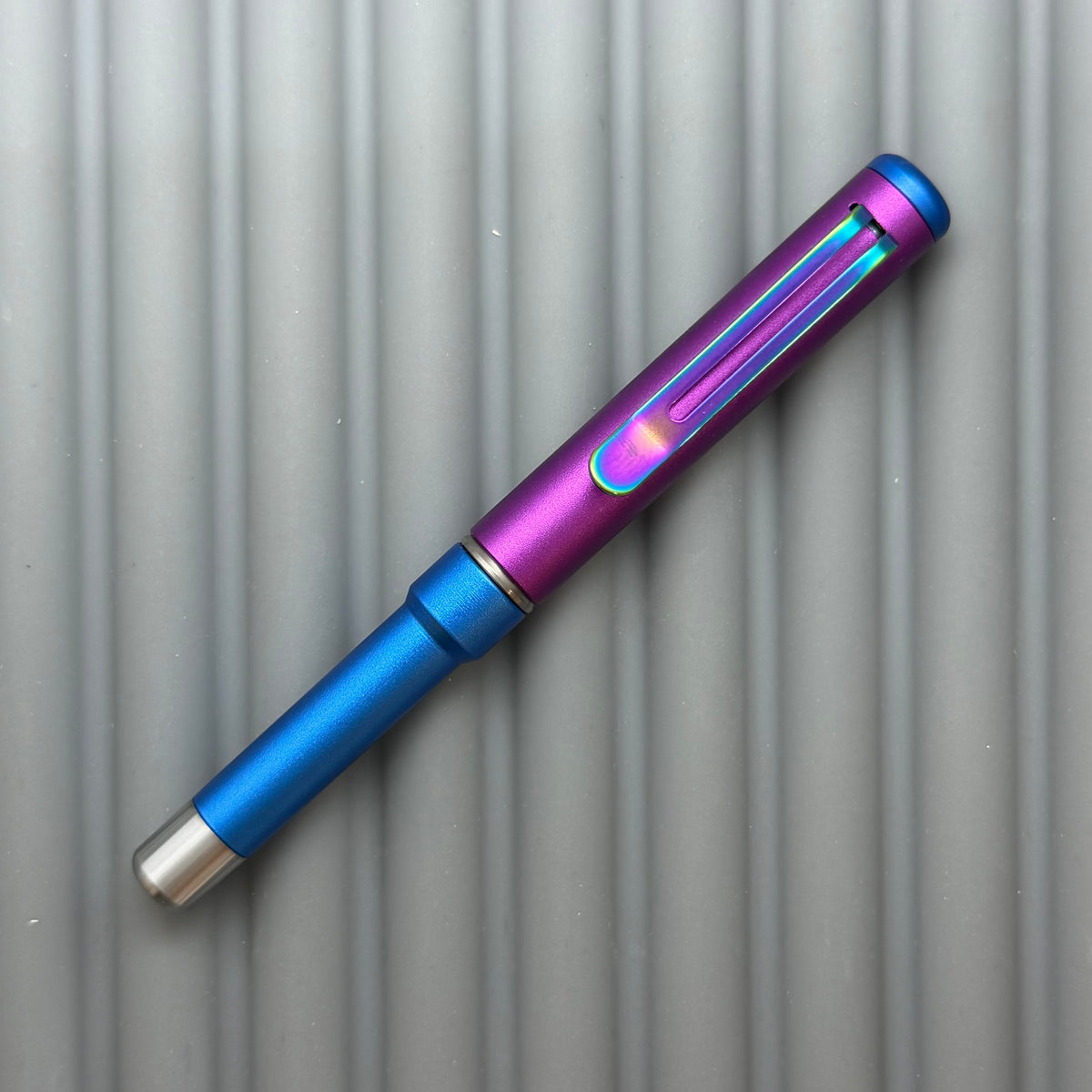 Roady / Purple & Blue Aluminum - Ti Grooved Grip - Rainbow Clip