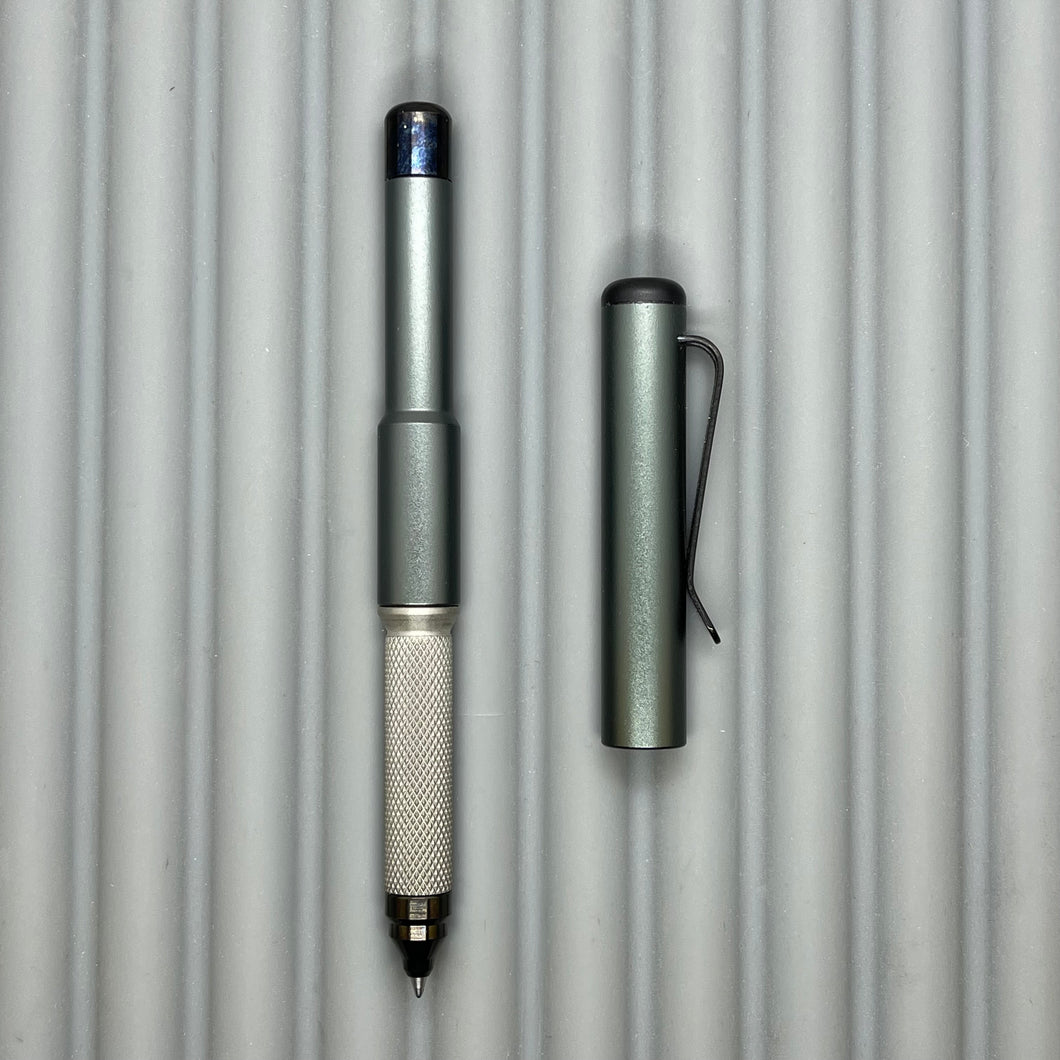 Roady XL / Gunmetal, Knurled Titanium Grip