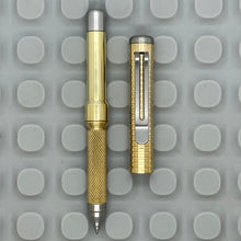 Load image into Gallery viewer, Roady: Groove Brass with Knurled Grip