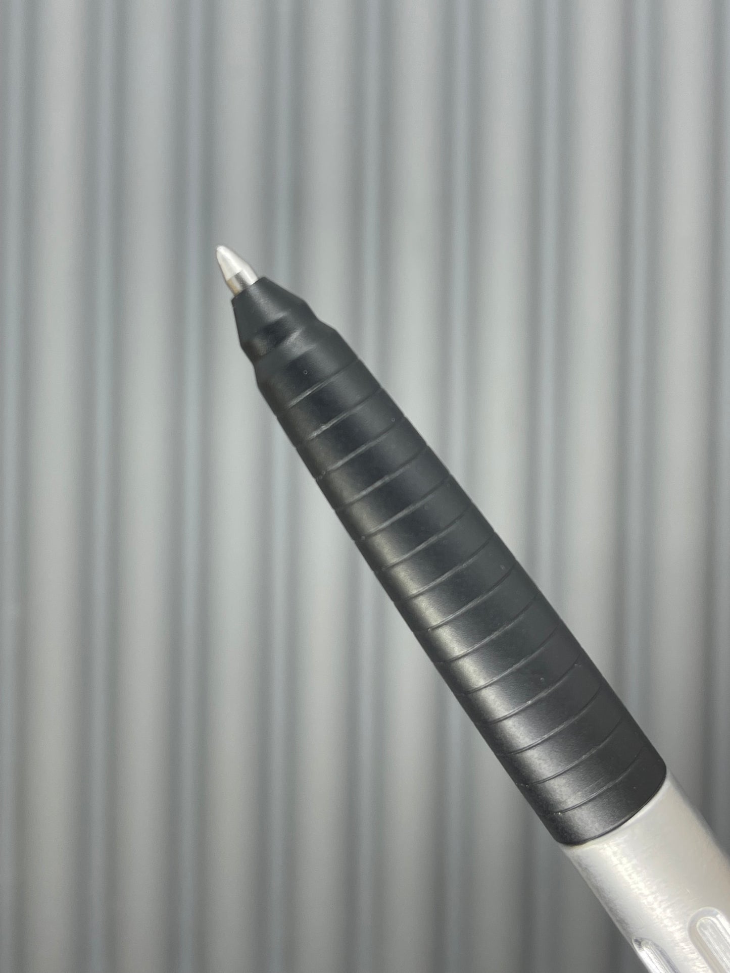 Spoke Click Prototype (Alpha): Black Aluminum Taper Grip, Bare Aluminum Barrel