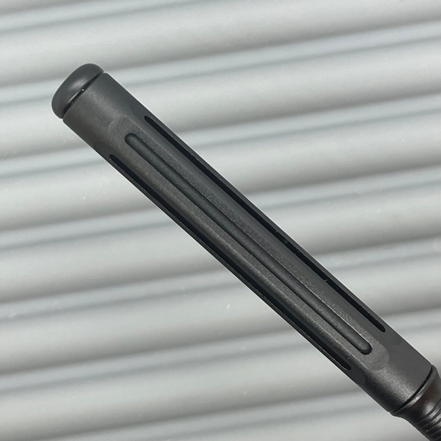 Spoke Pen 2 / Blackout