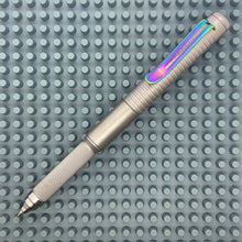 Load image into Gallery viewer, Roady XL / Sandblasted Titanium - Knurled Grip, Grooved Cap with Rainbow Clip