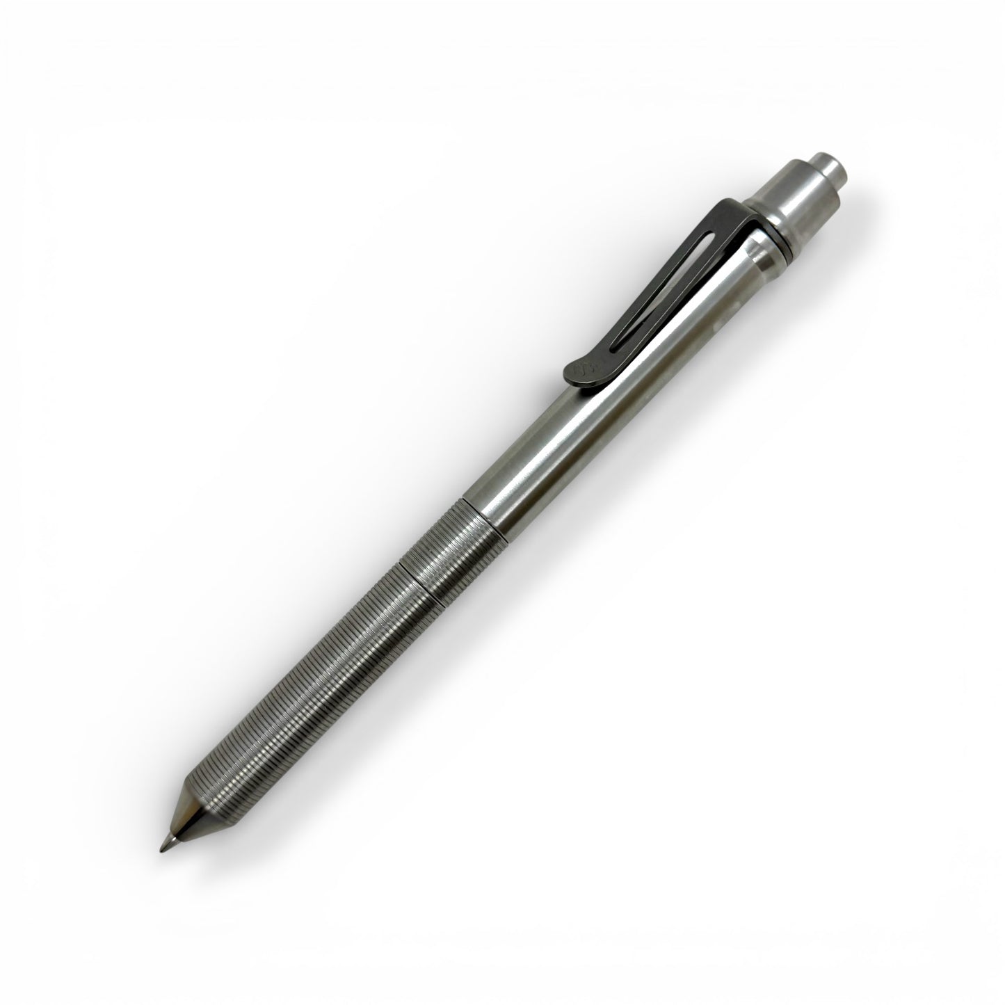> Spoke Click Model CX-E: Shiny Titanium / Milli-Groove Grip (Uses Pentel® EnerGel refills)