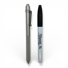 Load image into Gallery viewer, > Spoke Click Model CX-E: Matte Titanium / Knurled Grip (Uses Pentel® EnerGel refills)