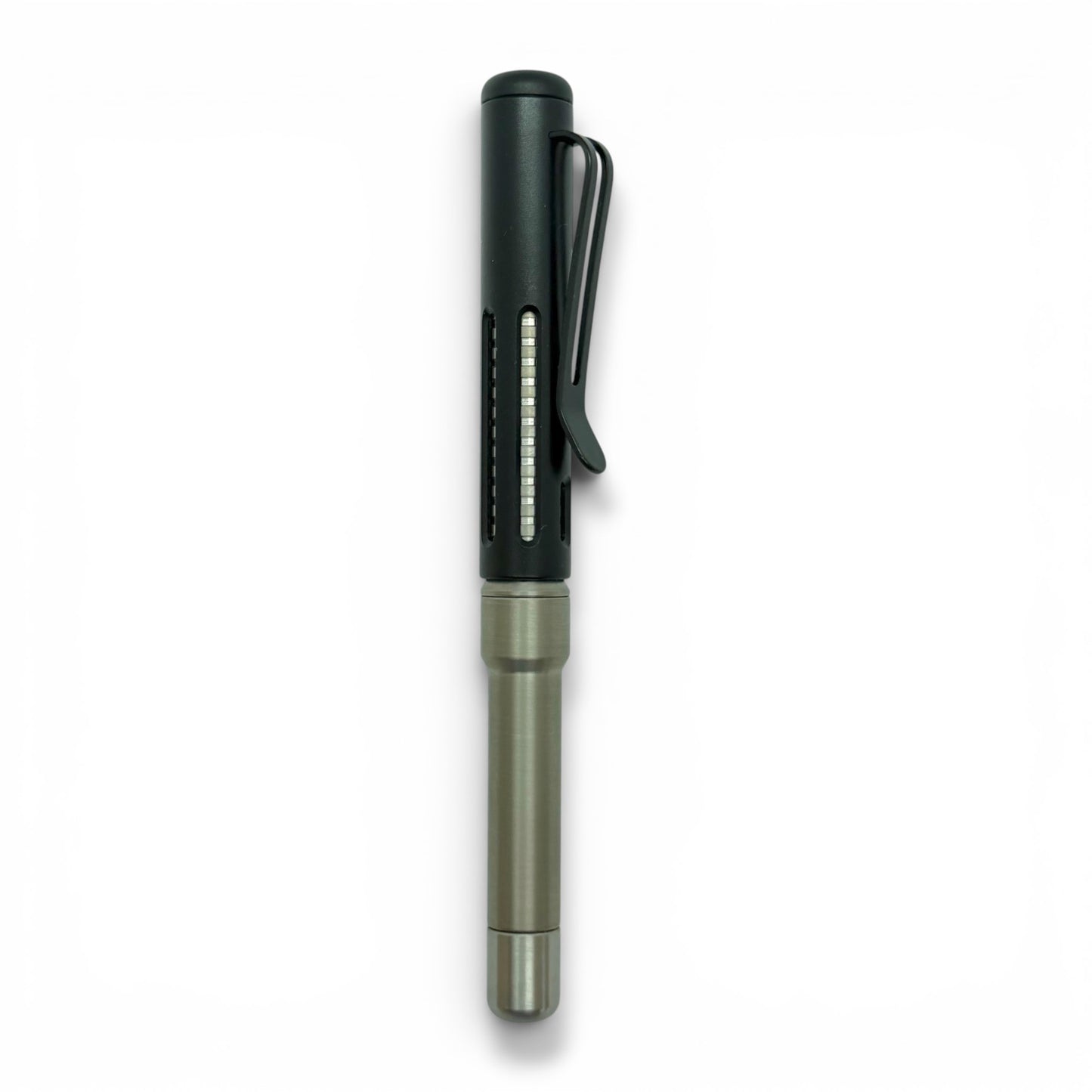 Roady  / Titanium - Groove Grip - Slotted Black Aluminum Cap