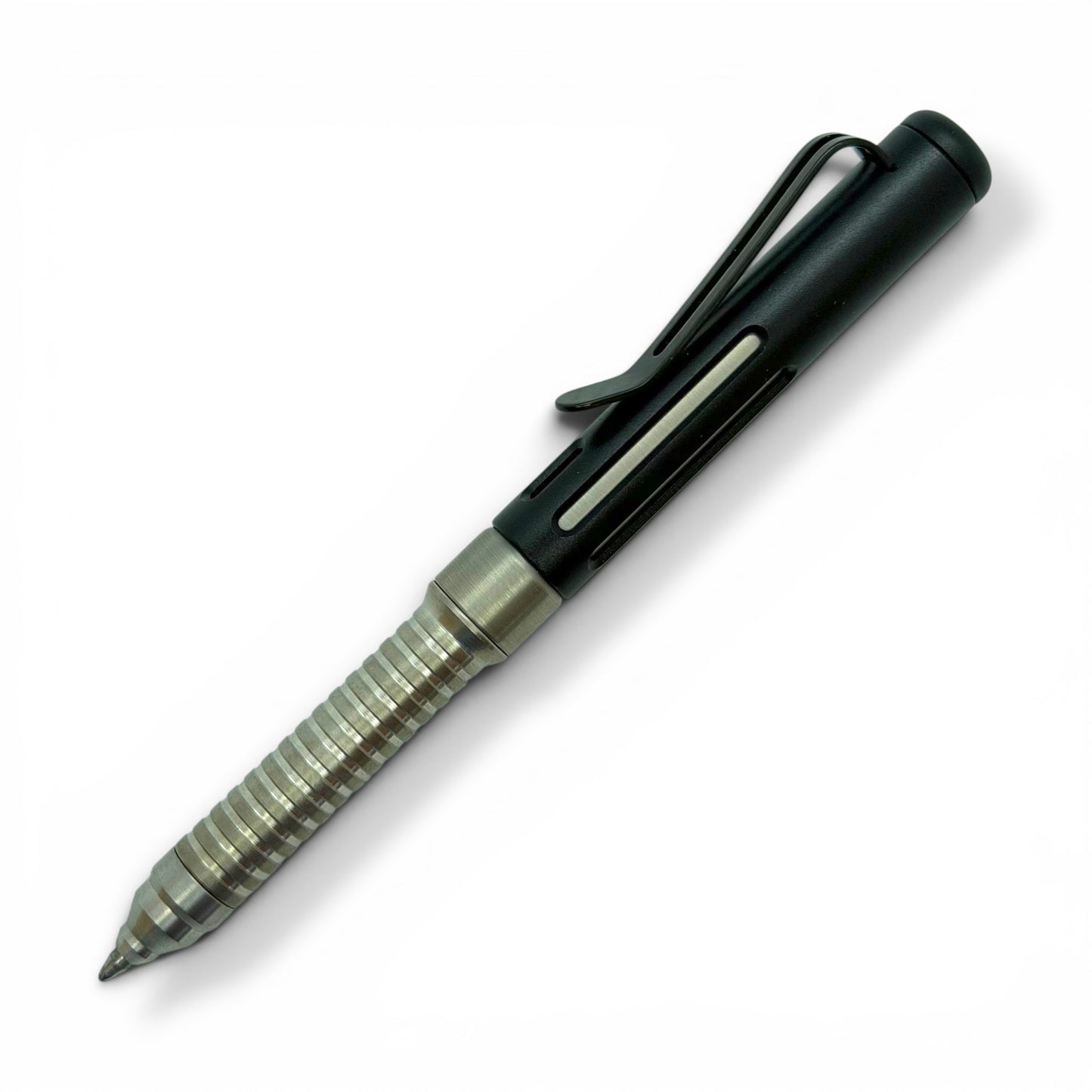 Roady  / Titanium - Groove Grip - Slotted Black Aluminum Cap