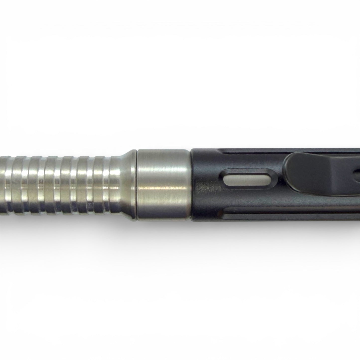 Roady  / Titanium - Groove Grip - Slotted Black Aluminum Cap