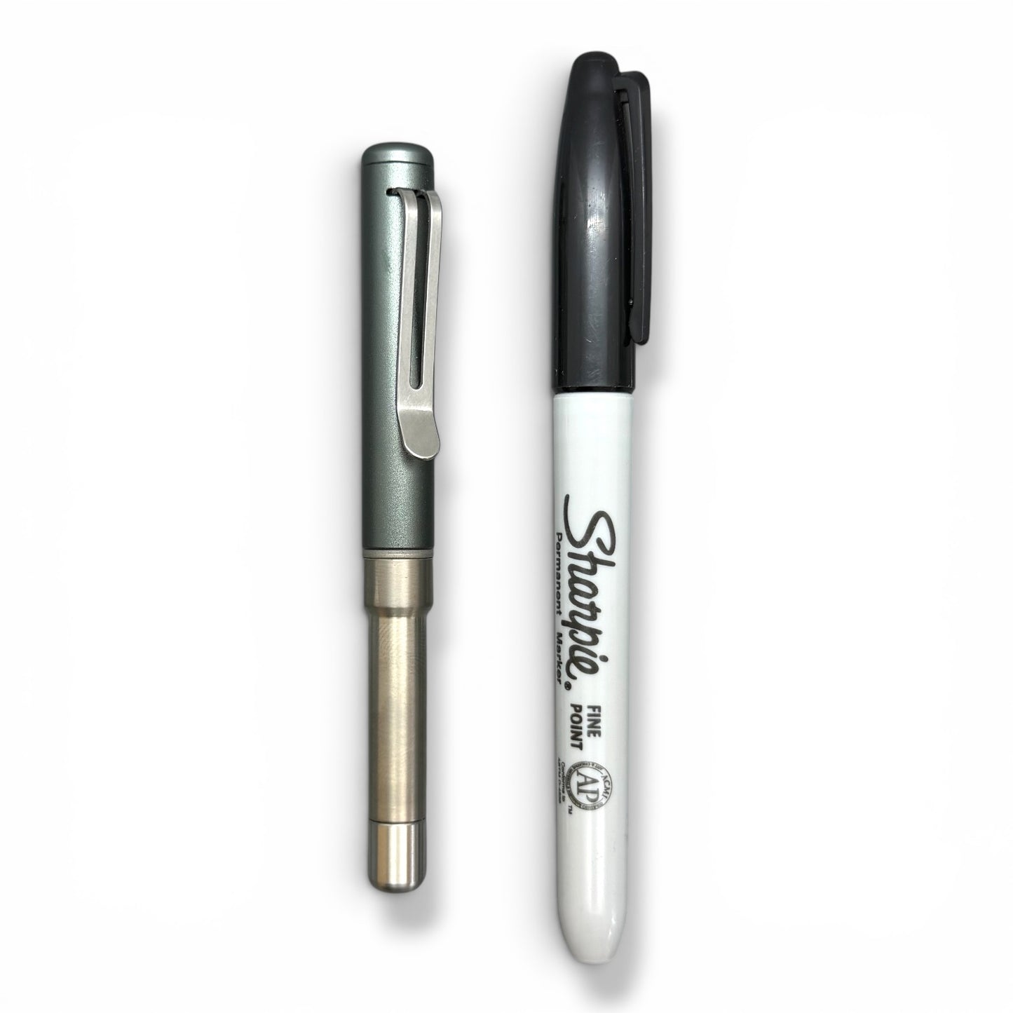 Roady - Titanium / Knurled Grip - Graphite Olive Aluminum Cap