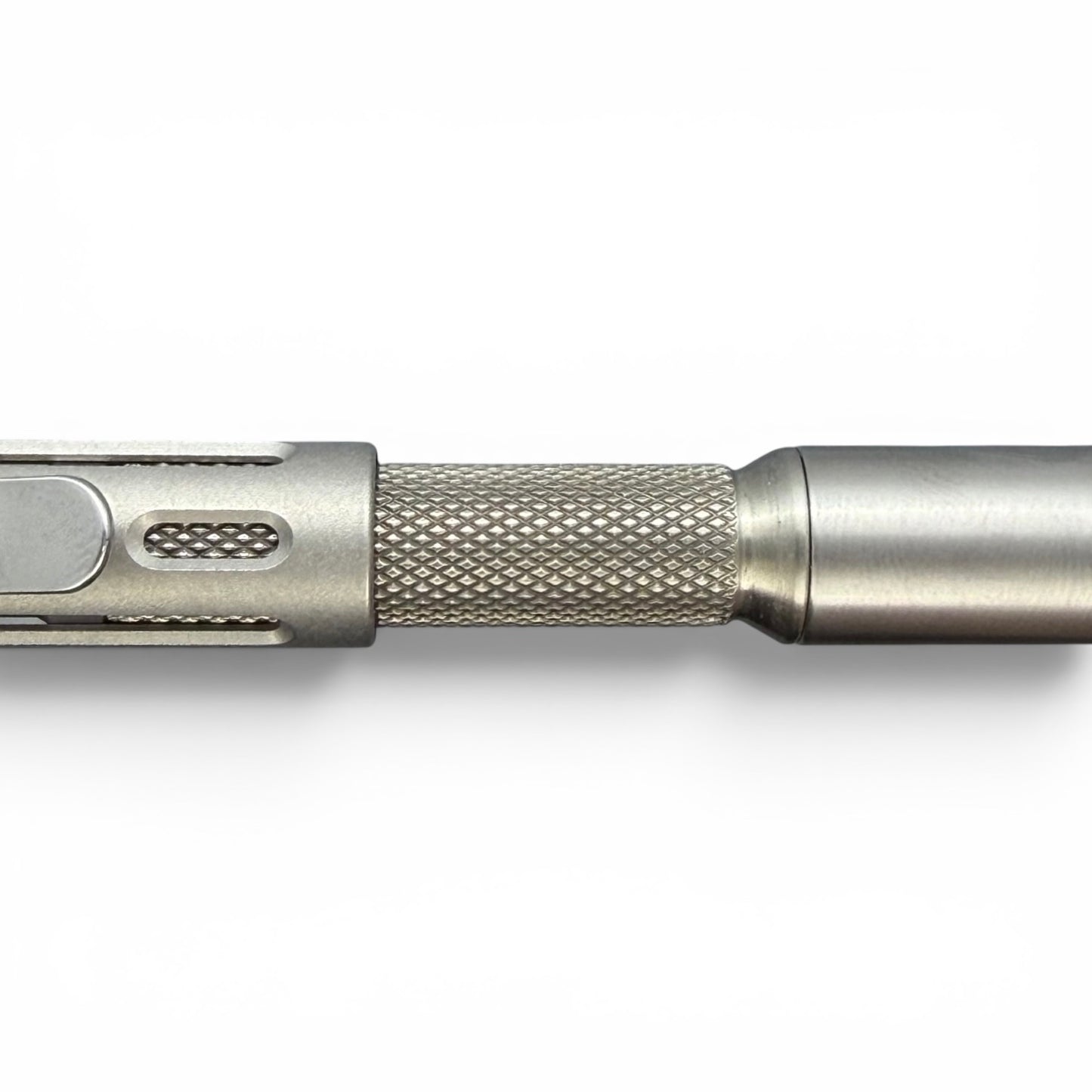 Roady XL / Matte Titanium Slot Cap - Knurl Grip - Shiny Barrel
